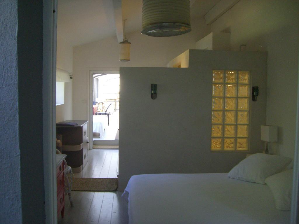 Le Mas De Notre-Dame Bed and Breakfast La Londe-les-Maures Kamer foto