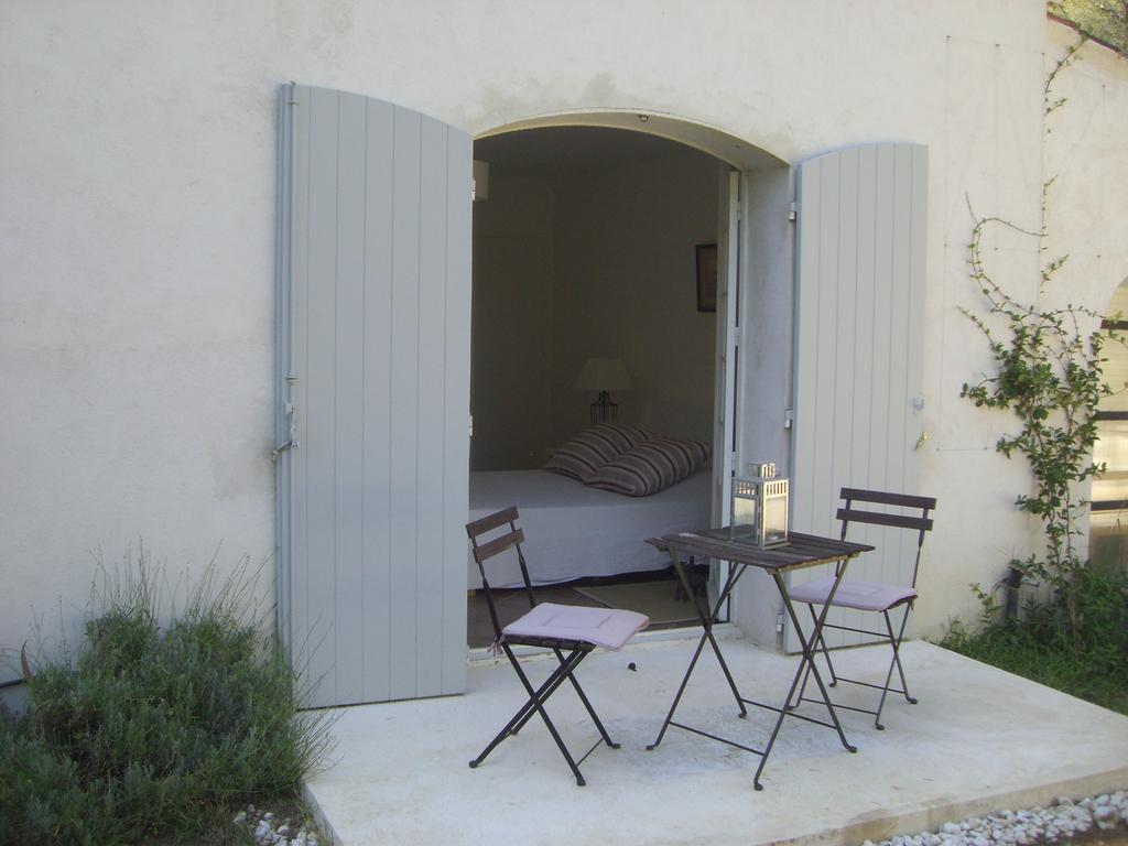 Le Mas De Notre-Dame Bed and Breakfast La Londe-les-Maures Kamer foto